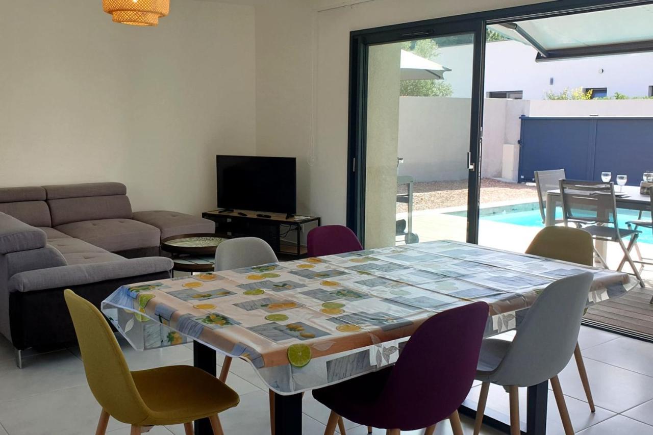 לצ'י Villa Rossa 6 Pers Dans Residence Avec Piscine Chauffee Privee מראה חיצוני תמונה